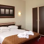호텔 Park 4*